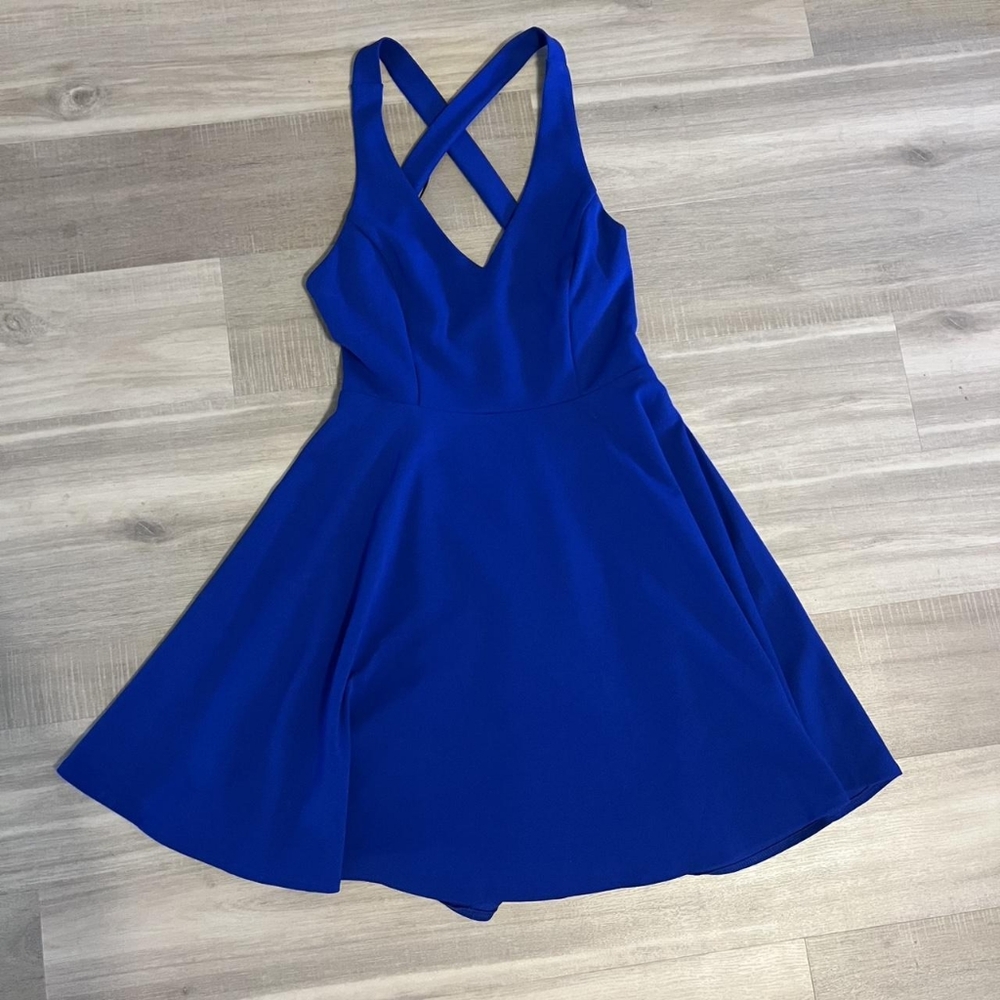 Elegant Blue Sleeveless Dress
